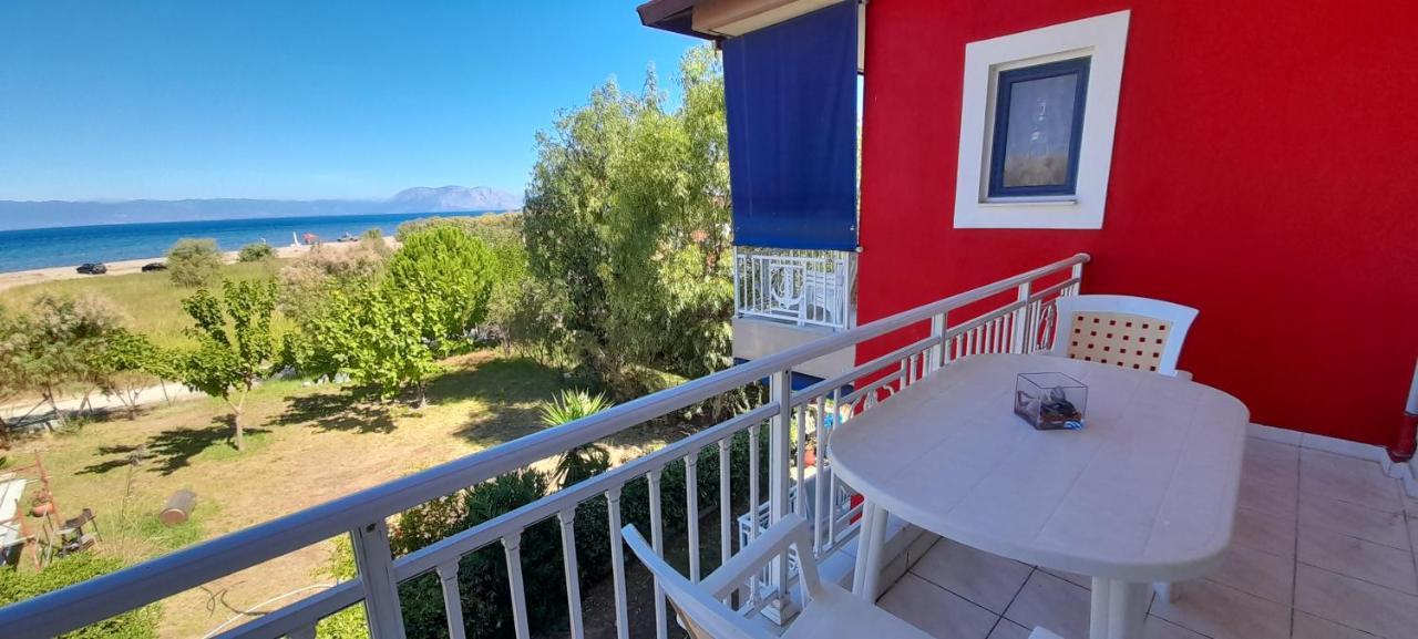 Apartament Lakkopetra